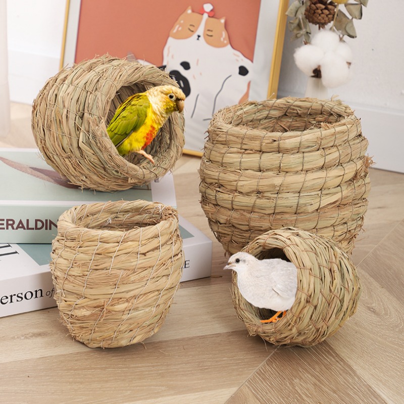Hand Woven Straw Chicken Nest  - Hunting Quail recension och pris