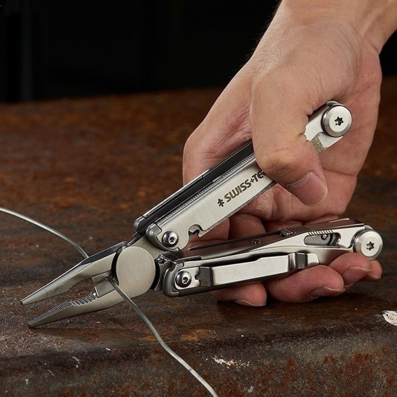 SWISS TECH 18in1 Multitool Dol - Hunting Camp Outdoor Supplies recension och pris